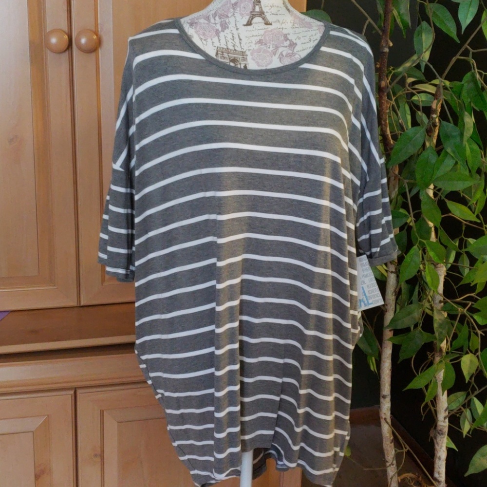 Lularoe Irma Xl gray and white